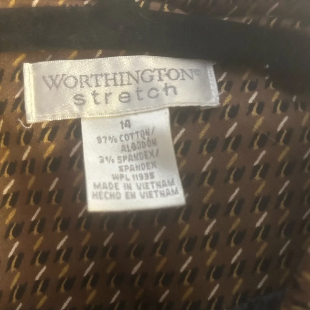 Brown Patterned Button-Up Coat - Picture 4 of 4